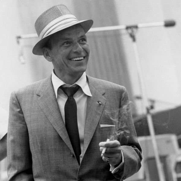 File:Frank Sinatra.jpg