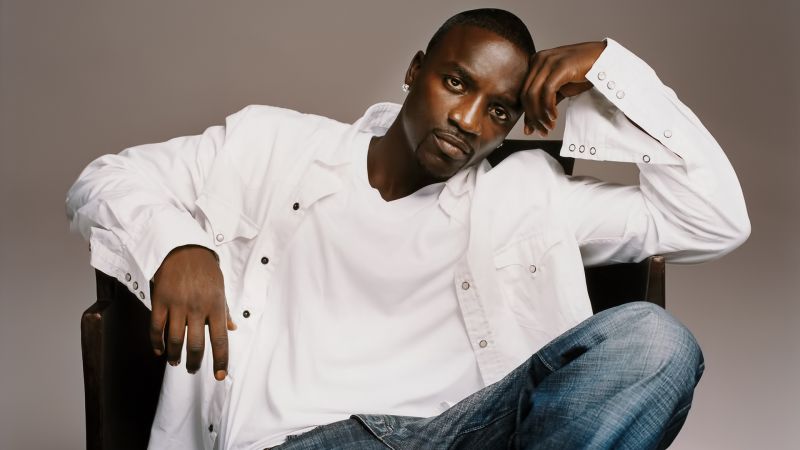File:Akon background.jpg