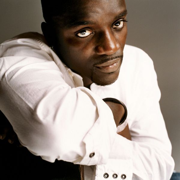 File:Akon.jpg